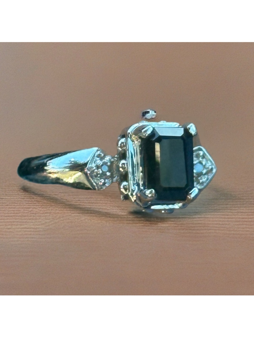 Sterling Silver Black Onyx Ring w/ CZ Accents Sz 7.5 - Like New